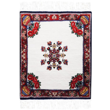 Luxurious One Meter Bakhtiari Wool Hand-Knotted Rug