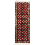 Luxurious Handwoven Persian Wool Rug - Exquisite Varamin Origin