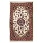 Luxurious Saruq Wool Rug - Hand-Knotted Cream Beauty