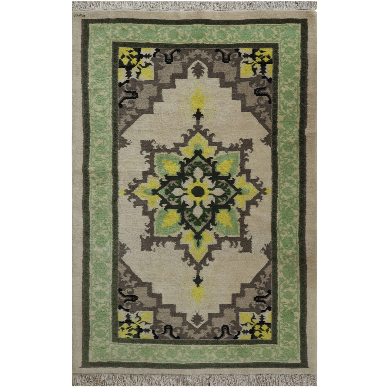 Three and a half meter hand-knotted rug Luxurious 3.5m Hand-Knotted Harris Wool Rug - Modern Map Design