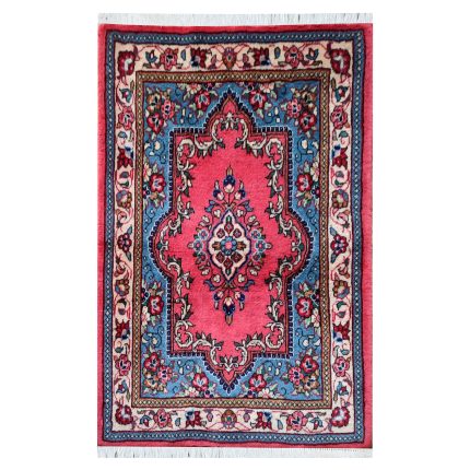 Luxurious Half-Meter Sarouk Hand-Knotted Wool Rug - Exquisite Craftsmanship